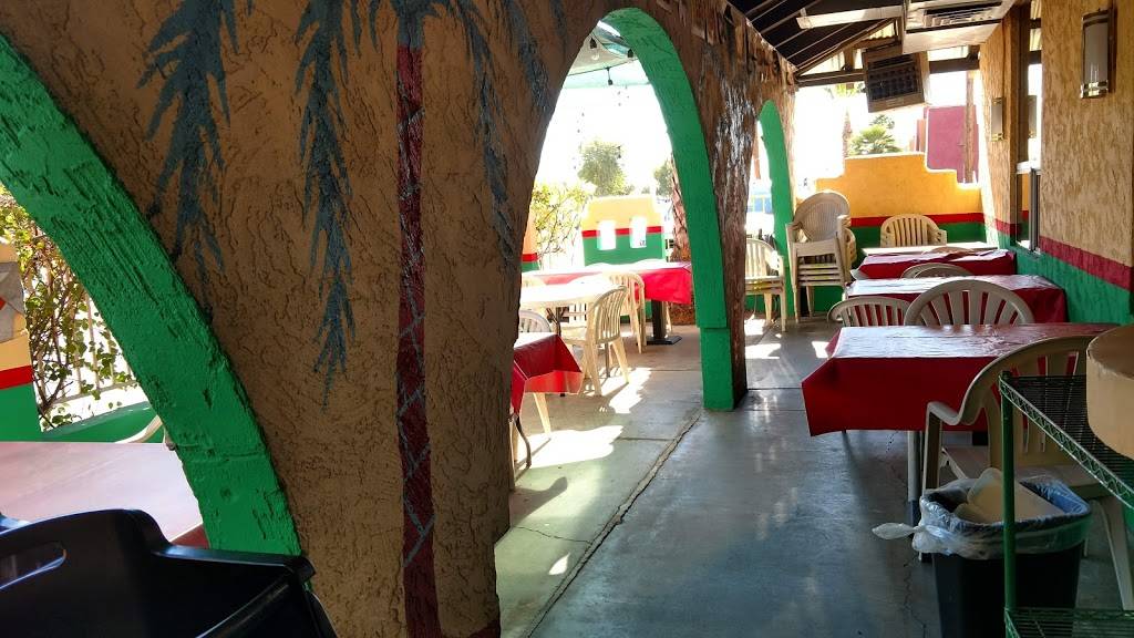 Via Delosantos | restaurant | 9120 N Central Ave, Phoenix, AZ 85020, USA | 6029976239 OR +1 602-997-6239