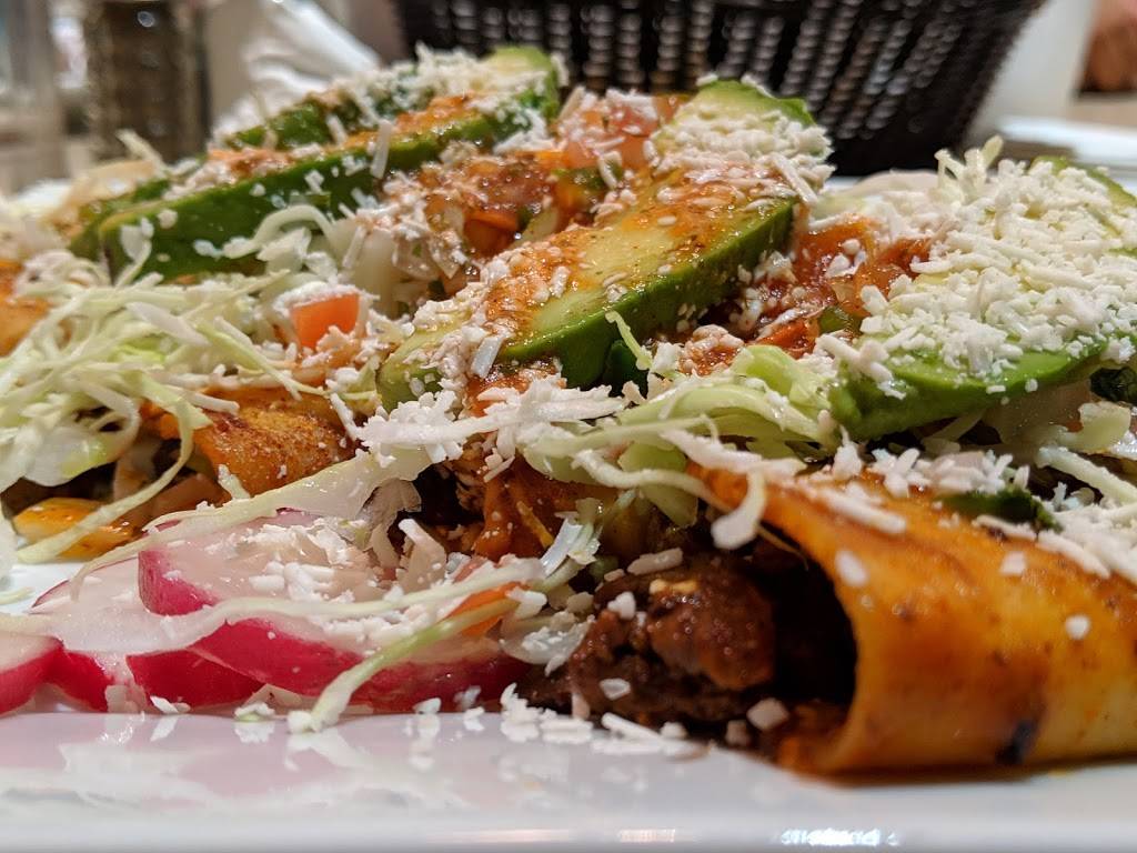 La Parrilla Mexican Restaurant & Bar | restaurant | 1700 McHenry Ave Suite 6, Modesto, CA 95350, USA | 2095233773 OR +1 209-523-3773