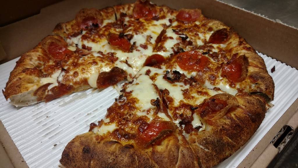 Vitos Pizza and Subs | restaurant | 3130 Central Ave, Toledo, OH 43606, USA | 4195371000 OR +1 419-537-1000