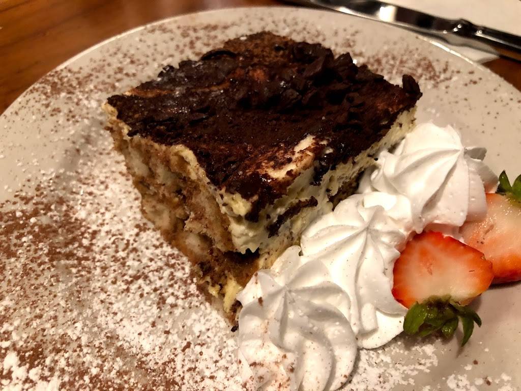 Martells | restaurant | 3501 Greenleaf Blvd, Kalamazoo, MI 49008, USA | 2693752105 OR +1 269-375-2105