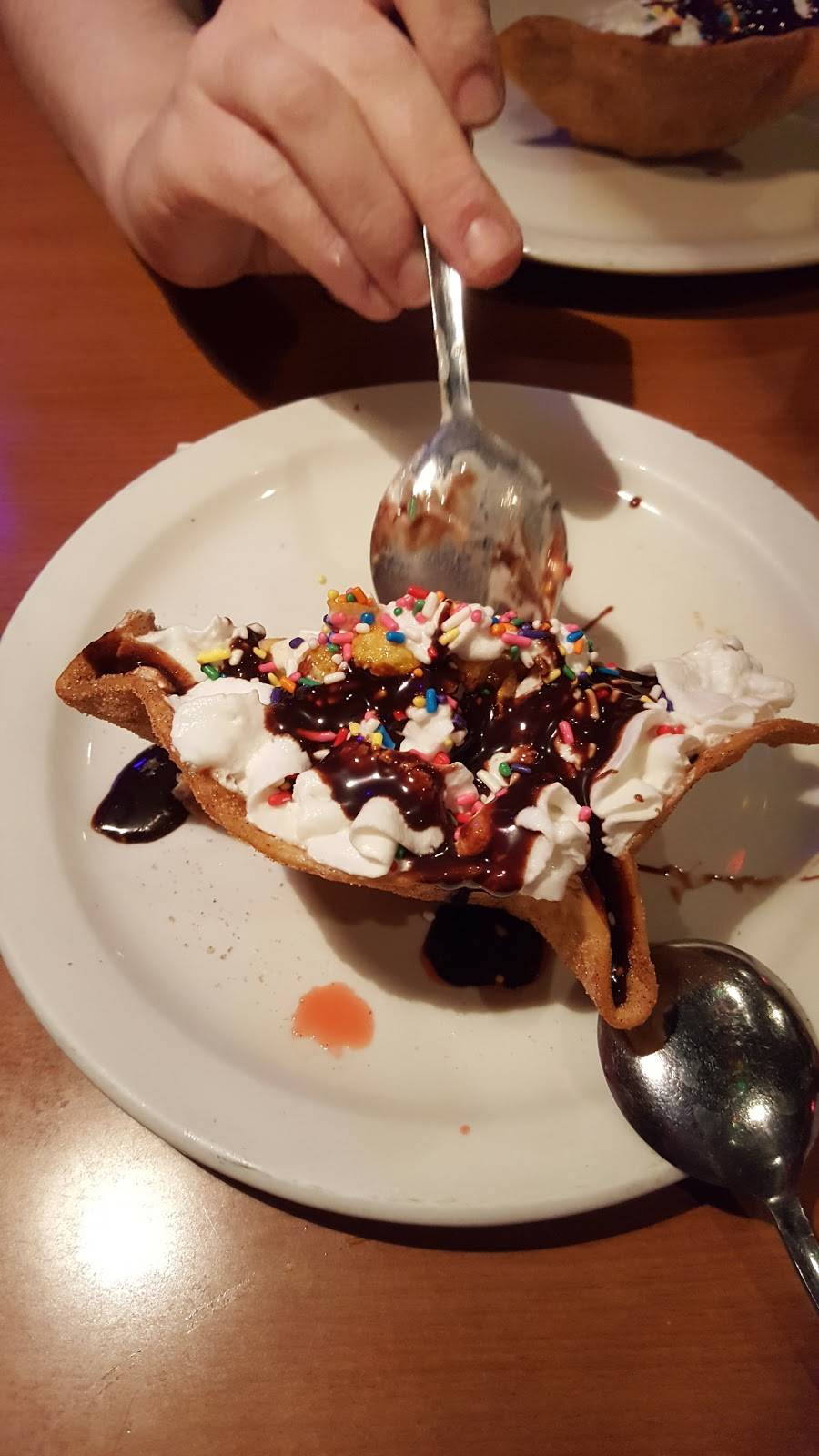 El Chile Poblano | restaurant | 2205 S Park Ave, Alexandria, IN 46001, USA | 7657247029 OR +1 765-724-7029