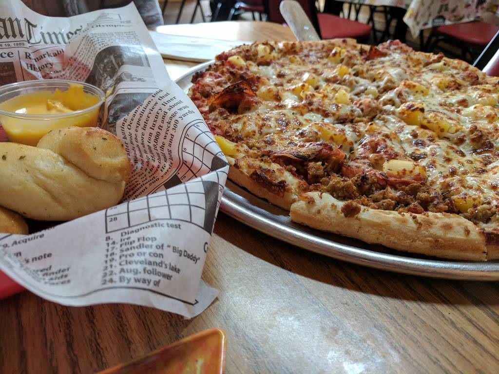 Susan Bobes Pizza | restaurant | 101 W Broadway St, Princeton, IN 47670, USA | 8123852554 OR +1 812-385-2554