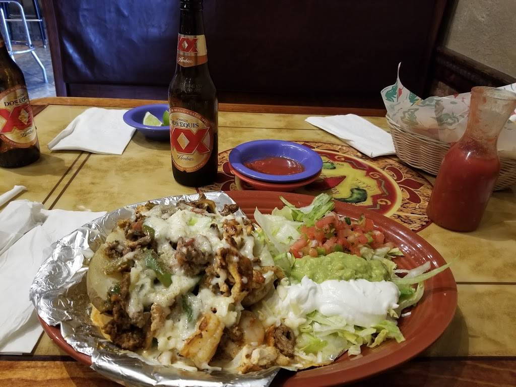 El Nopalito | restaurant | 1688 Crescent Meadow Dr, Holly Springs, MS 38635, USA | 6622521666 OR +1 662-252-1666