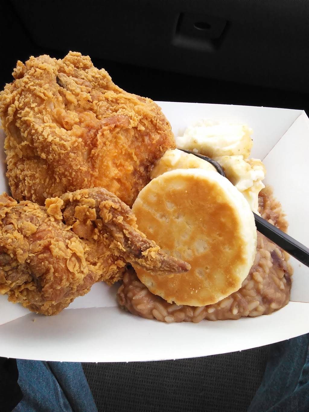 Popeyes Louisiana Kitchen | restaurant | 1954 Division Ave S, Grand Rapids, MI 49507, USA | 6162470187 OR +1 616-247-0187