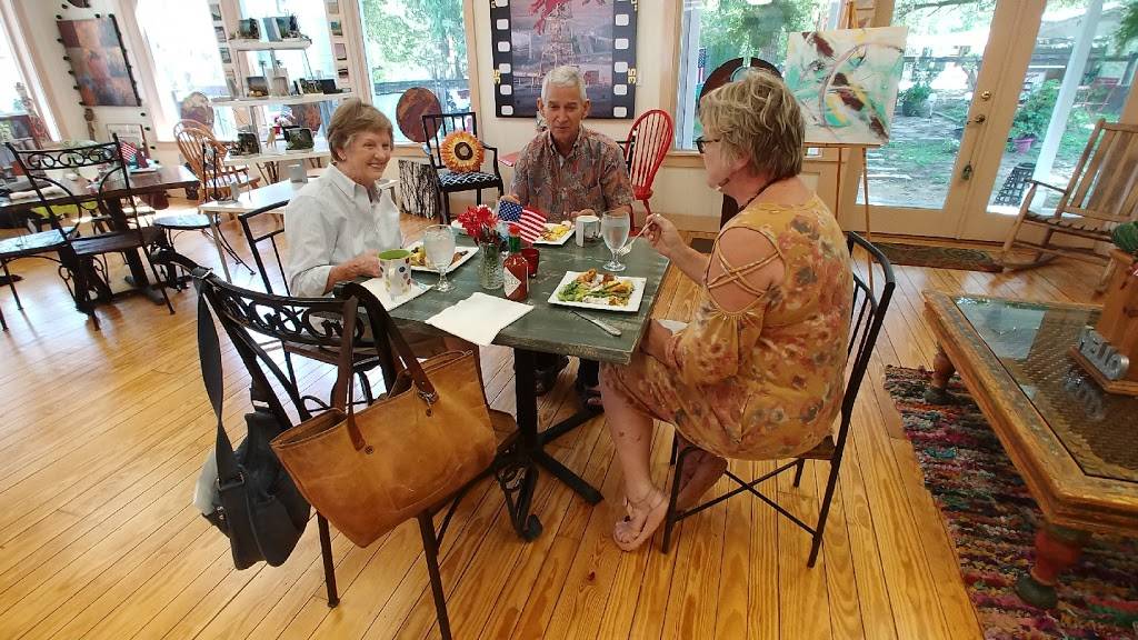 The Palate Dining Room | restaurant | 8334 FM279, Edom, TX 75754, USA | 9033430781 OR +1 903-343-0781