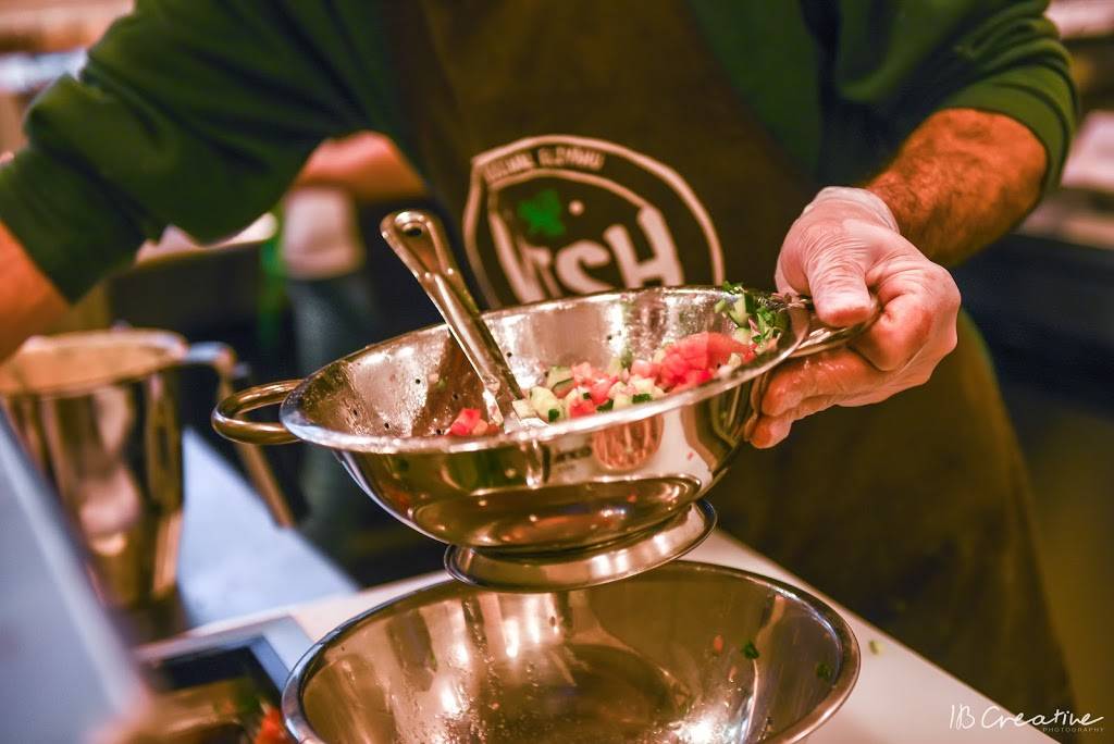 Hummus Vish | restaurant | 6-8 Washington St, Tenafly, NJ 07670, USA | 2012666949 OR +1 201-266-6949