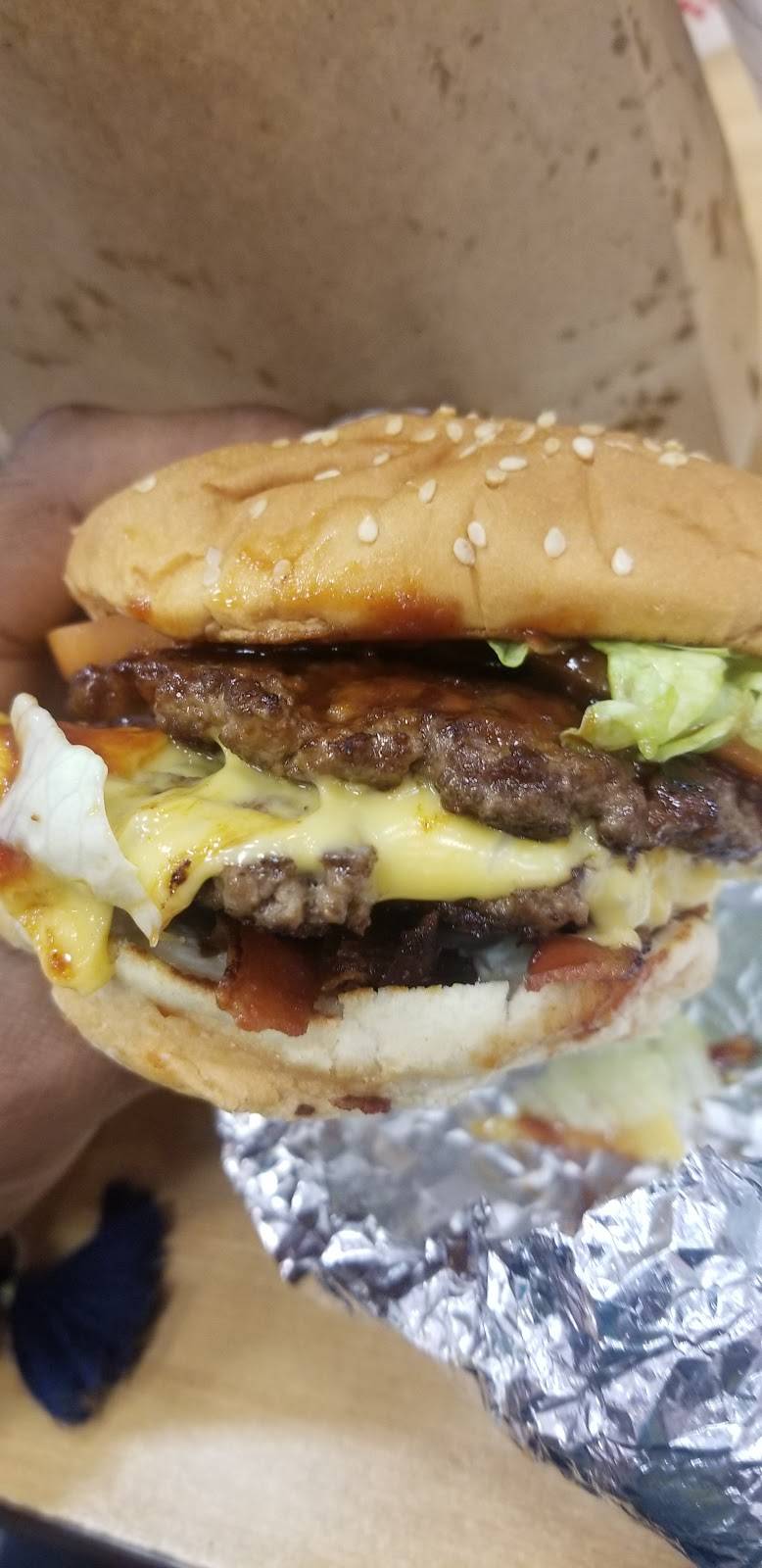 Five Guys | meal takeaway | 2445 Truxtun Rd, San Diego, CA 92106, USA | 6192231679 OR +1 619-223-1679