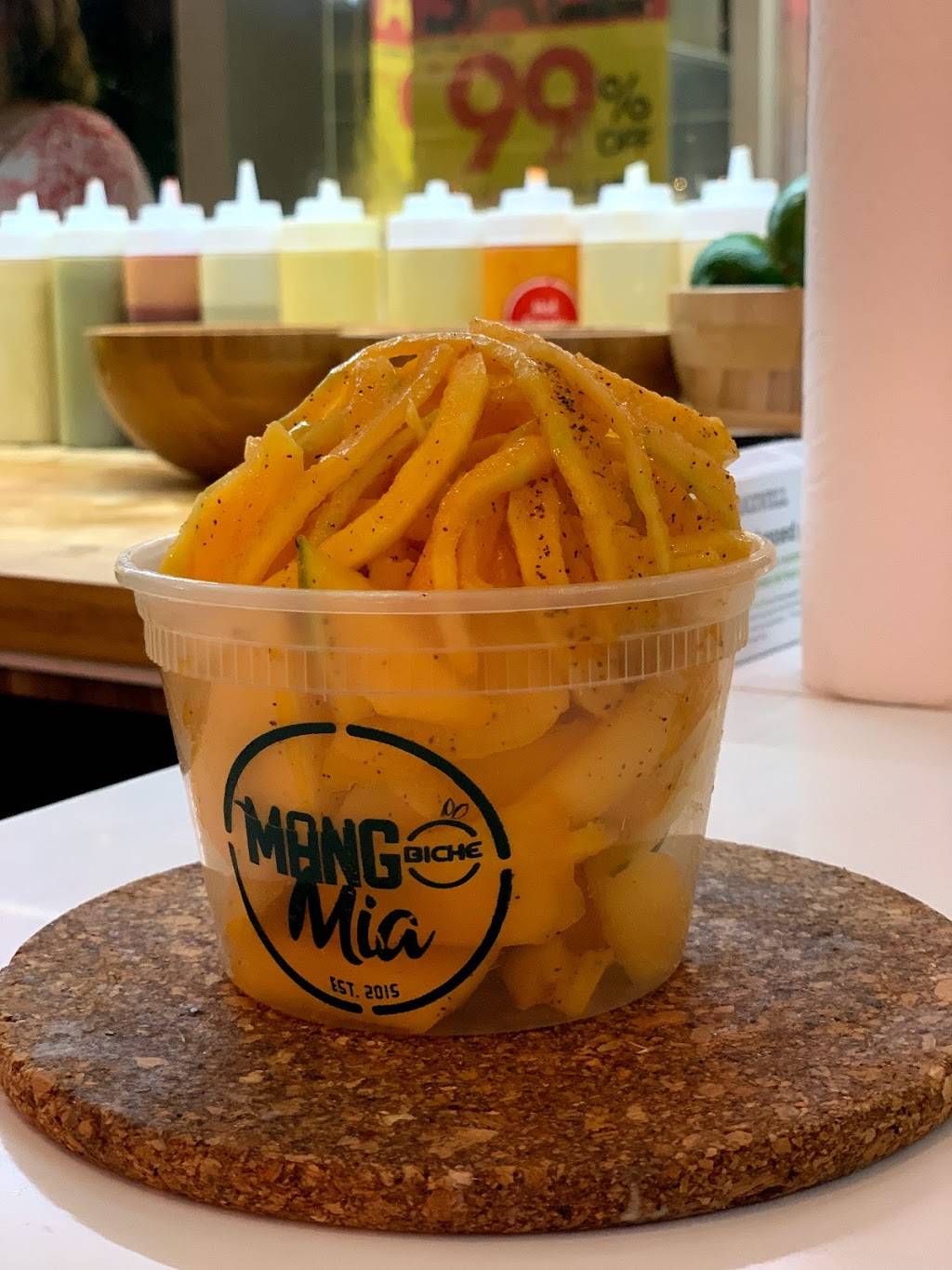 Mangobichemia | restaurant | front of victoria secret, 651 Kapkowski Rd Space 93, Elizabeth, NJ 07201, USA | 3473032132 OR +1 347-303-2132