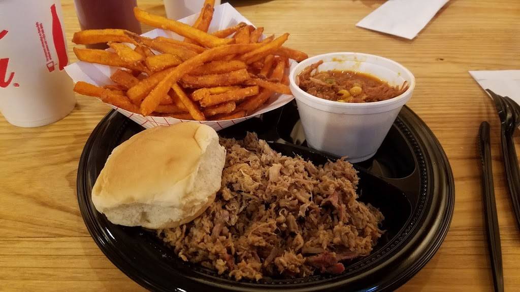 Southern Smoke BbQ | restaurant | 926 Easley Hwy, Pelzer, SC 29669, USA | 8644026040 OR +1 864-402-6040