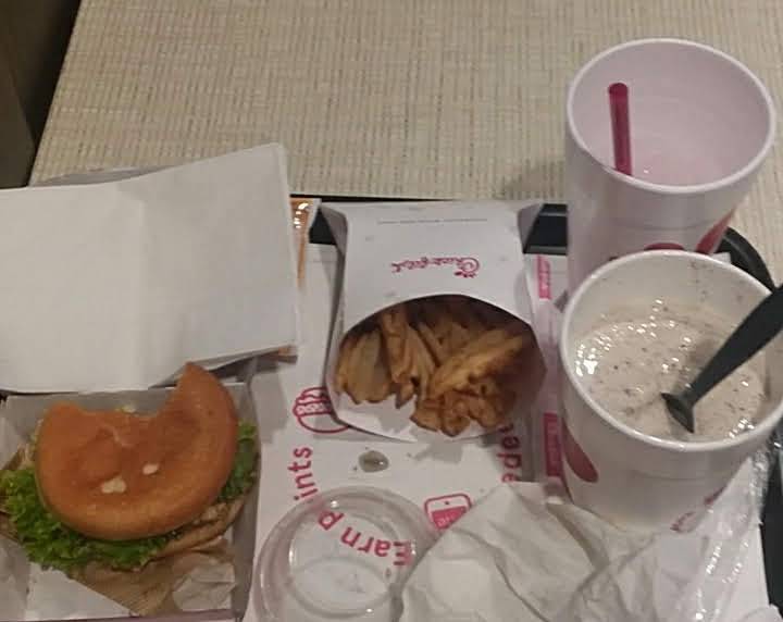 Chick-fil-A Nolensville Pike | restaurant | 5805 Nolensville Pike, Nashville, TN 37211, USA | 6153317723 OR +1 615-331-7723