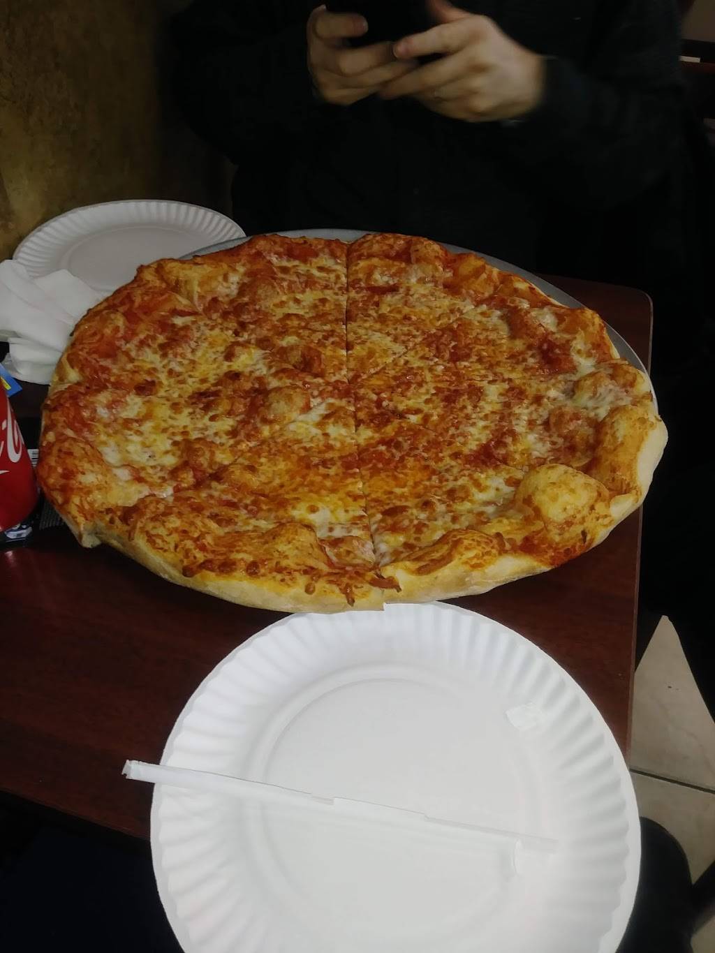 Devine Bakery Pizzeria | restaurant | 1999 McDonald Ave, Brooklyn, NY 11223, USA | 3475548114 OR +1 347-554-8114