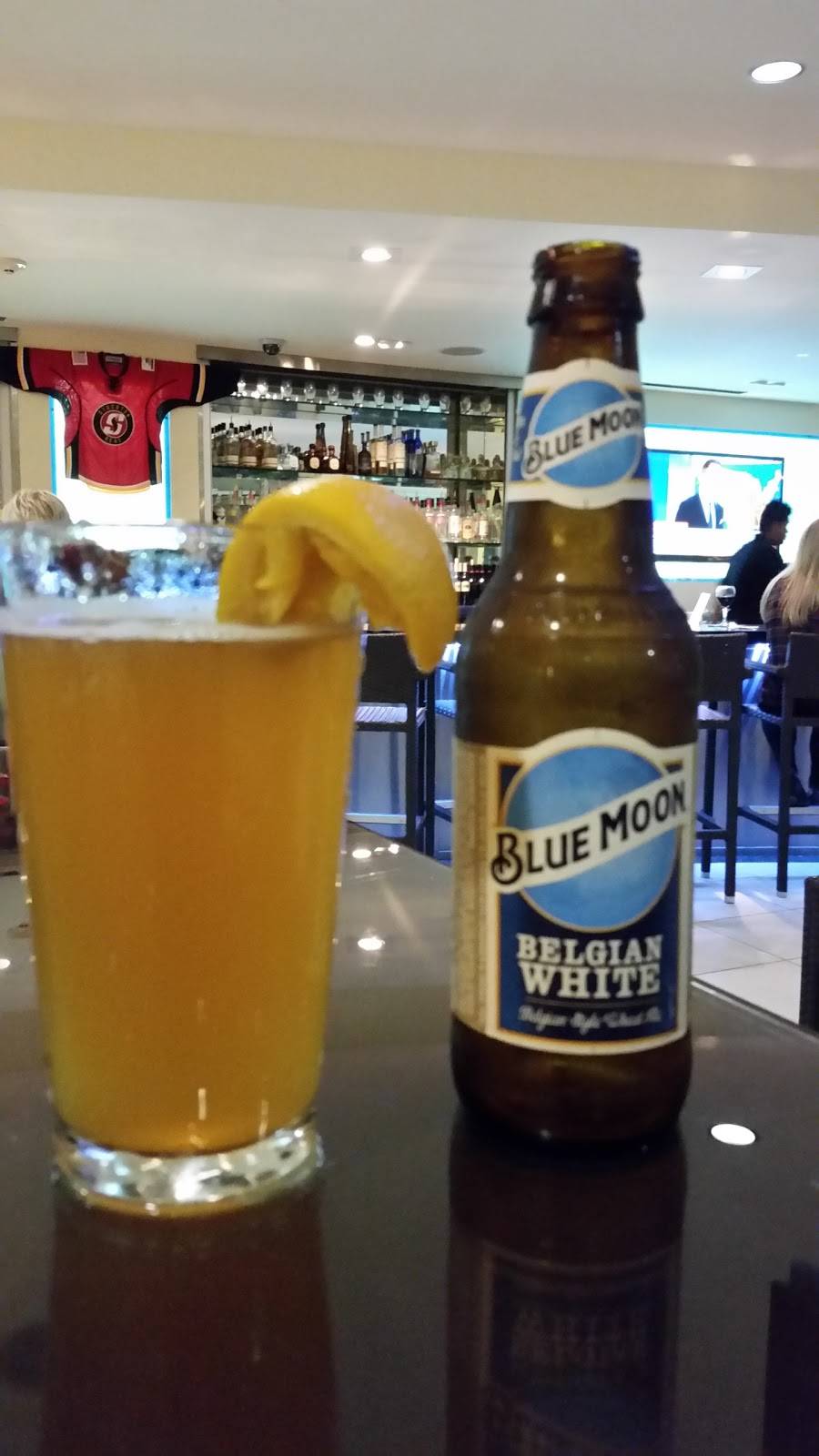 Delta Bistro & Lounge | restaurant | 110 W Fremont St, Stockton, CA 95202, USA | 2093233131 OR +1 209-323-3131