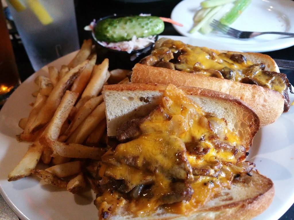 744 West Restaurant | restaurant | 744 Boston Post Rd, West Haven, CT 06516, USA | 2039345726 OR +1 203-934-5726