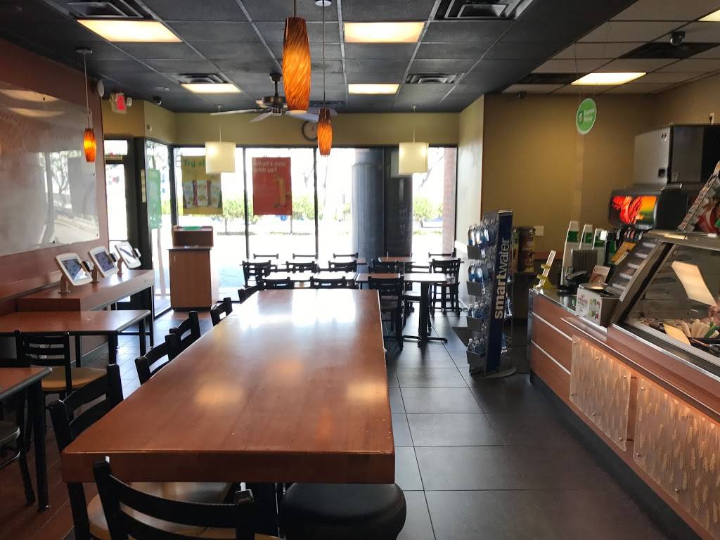 Subway Restaurants | restaurant | 1165 Westwood Blvd, Los Angeles, CA 90024, USA | 3102087774 OR +1 310-208-7774