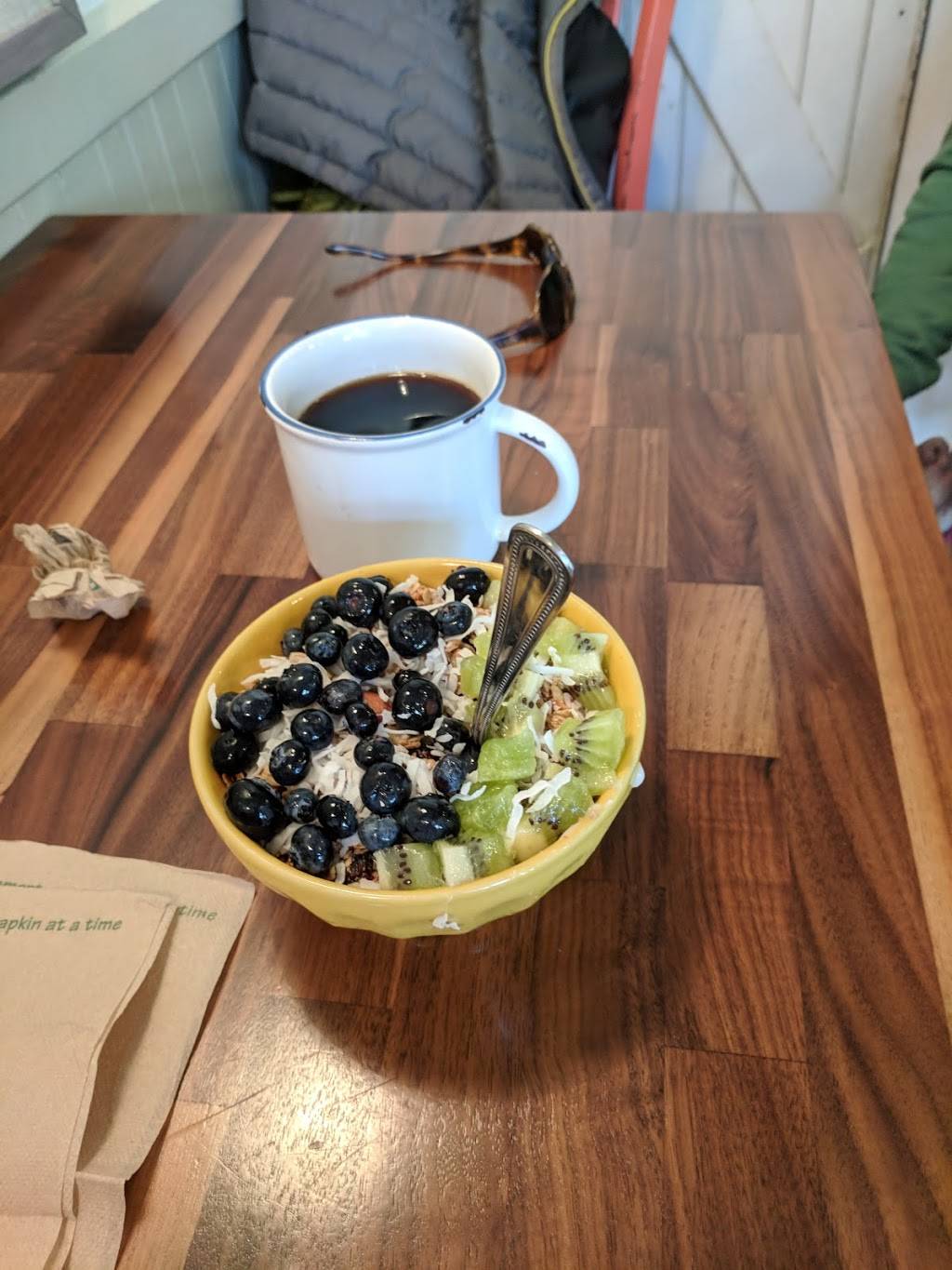 LellyBelle Cafe | restaurant | 104 E German St, Shepherdstown, WV 25443, USA | 3047029322 OR +1 304-702-9322