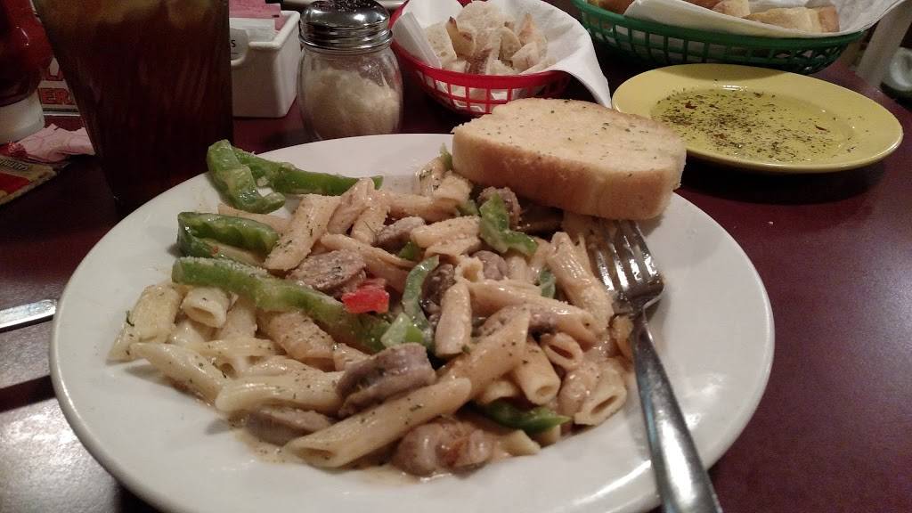 Bennies Italian Foods | restaurant | 309 N Market St, Marion, IL 62959, USA | 6189976736 OR +1 618-997-6736