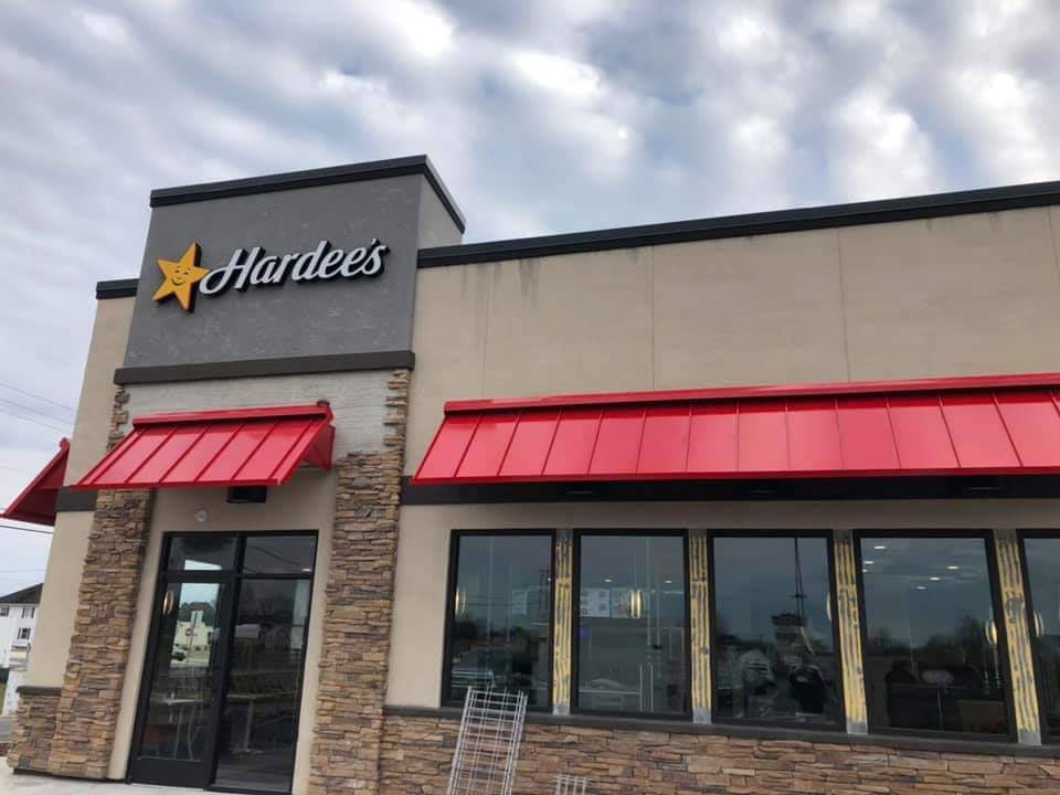 Hardees | restaurant | 28552 Dupont Blvd, Millsboro, DE 19966, USA | 3029349106 OR +1 302-934-9106