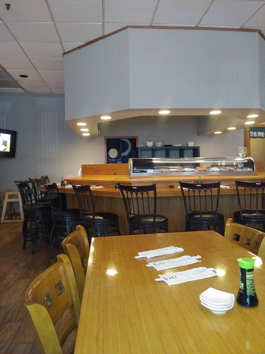 Sushi Bar Yu-Ka | restaurant | 3330 Piedmont Rd NE Ste 15, Atlanta, GA 30305, USA | 4042336700 OR +1 404-233-6700