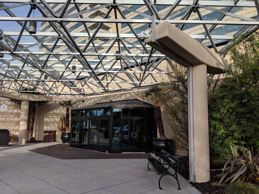 Truya Sushi | restaurant | 5101 Great America Pkwy, Santa Clara, CA 95054, USA | 4086556577 OR +1 408-655-6577