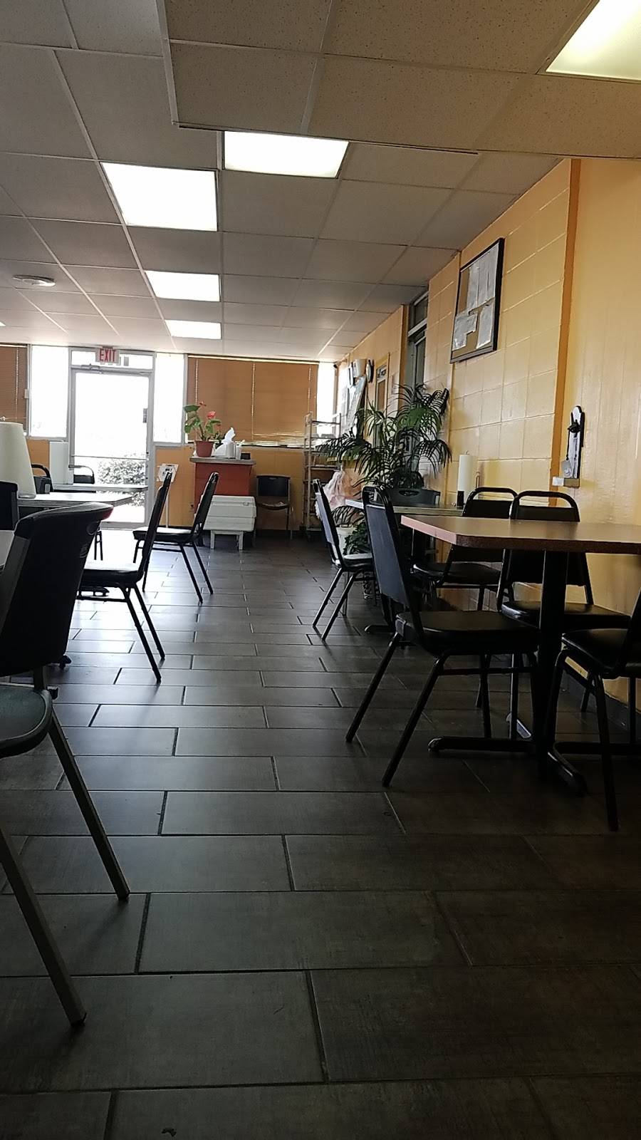 El Pollo Cachuchon | restaurant | 2820 W Loop 281, Longview, TX 75602, USA | 9032974500 OR +1 903-297-4500