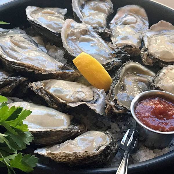 Galliers Restaurant & Oyster Bar | restaurant | 129 Carondelet St, New Orleans, LA 70130, USA | 5042675672 OR +1 504-267-5672