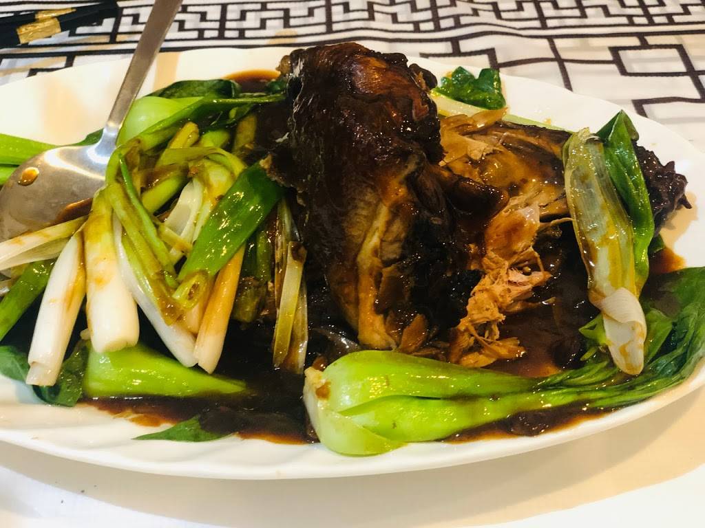 Noodles Hut | restaurant | 922 Main St, Waltham, MA 02451, USA | 7818936663 OR +1 781-893-6663