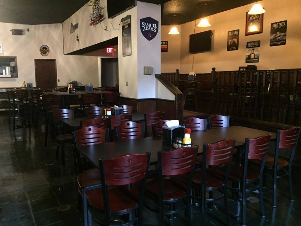 Rayz Route 20 | restaurant | 106 E Main St, Bellevue, OH 44811, USA | 4194836557 OR +1 419-483-6557