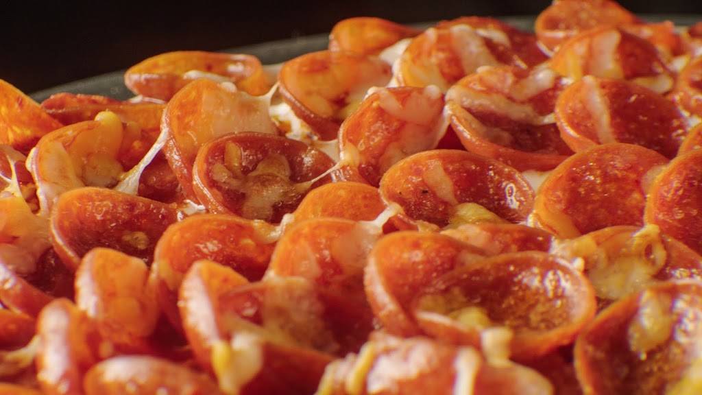 Mountain Mikes Pizza | meal delivery | 1143 S Cloverdale Blvd, Cloverdale, CA 95425, USA | 5105370650 OR +1 510-537-0650