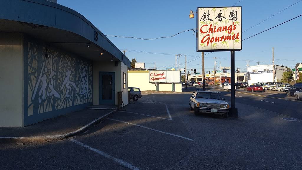 Chiangs Gourmet | restaurant | 7845 Lake City Way NE, Seattle, WA 98115, USA | 2065278888 OR +1 206-527-8888
