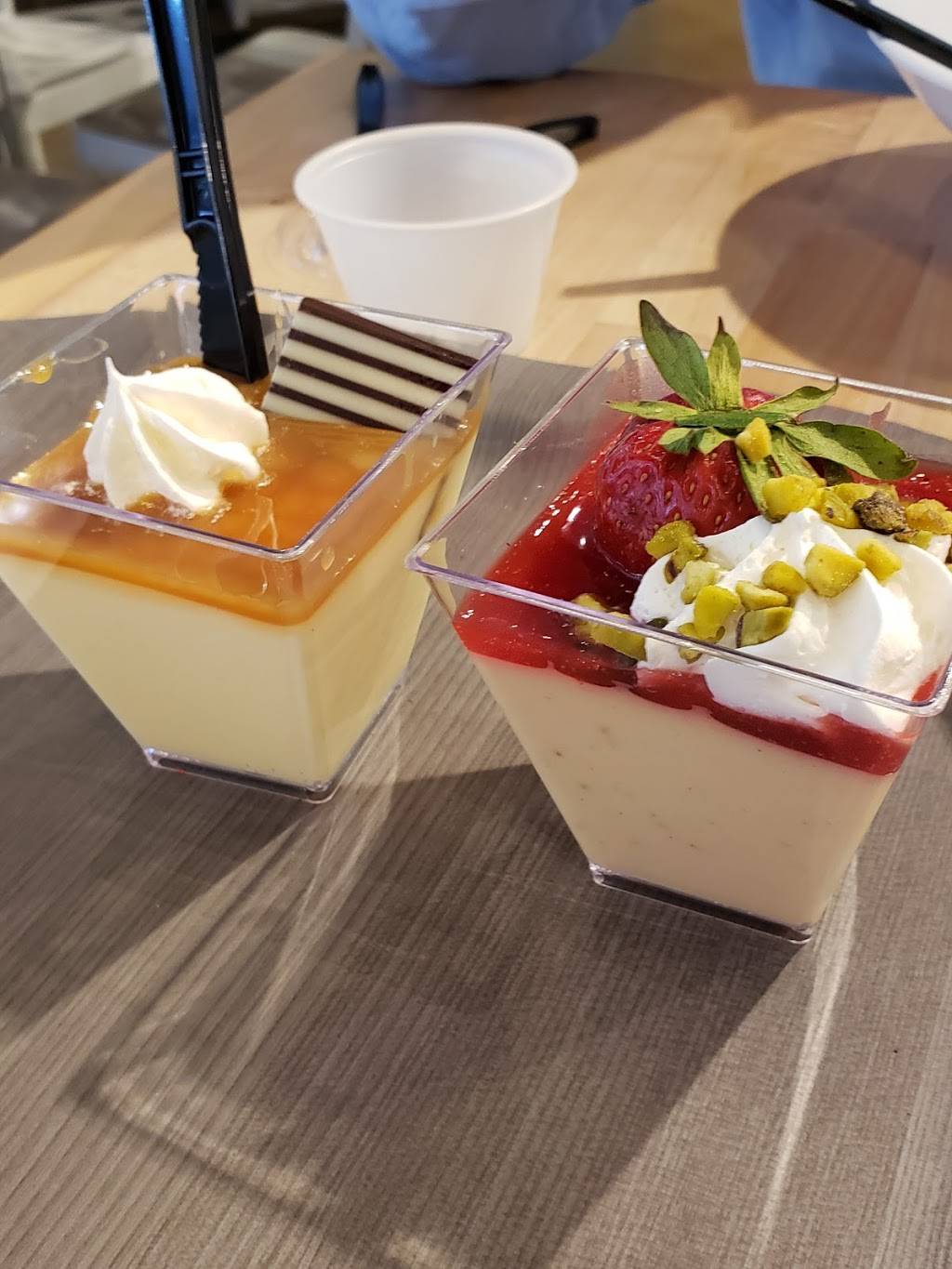 Café Zupas | meal takeaway | 8850 W Charleston Blvd, Las Vegas, NV 89117, USA | 7025704185 OR +1 702-570-4185