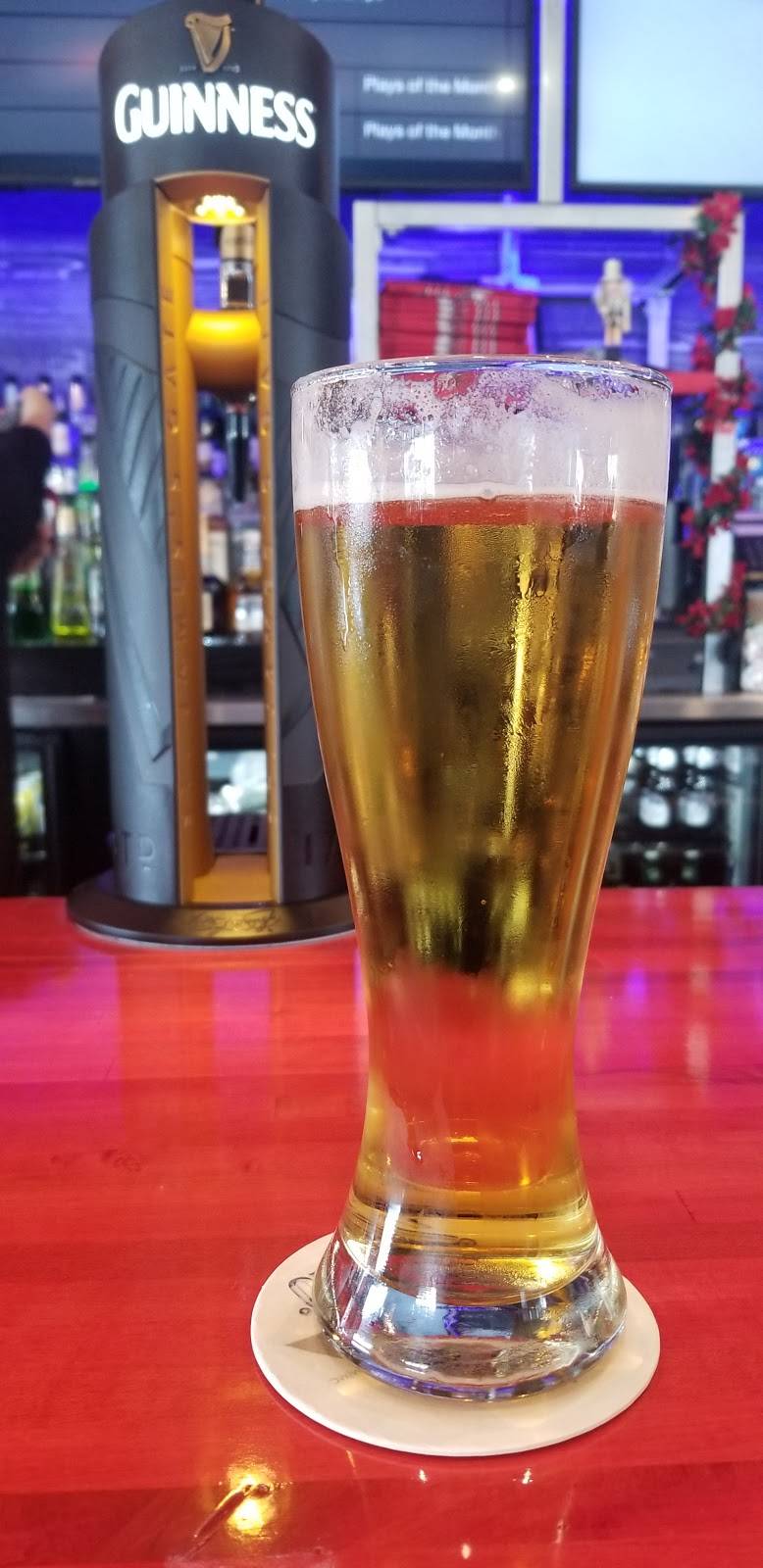 St. Louis Bar & Grill | restaurant | 1354 Innisfil Beach Rd, Innisfil, ON L9S 4B7, Canada | 7052943355 OR +1 705-294-3355