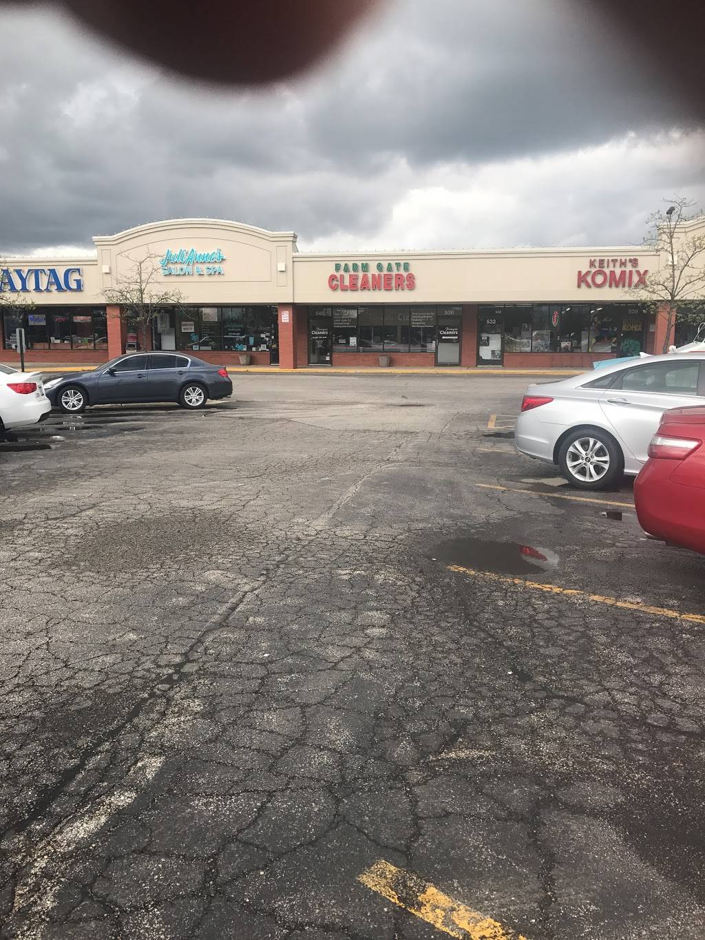 Marios Homemade Style Pizza | restaurant | 522 S Roselle Rd, Schaumburg, IL 60193, USA | 8478956336 OR +1 847-895-6336