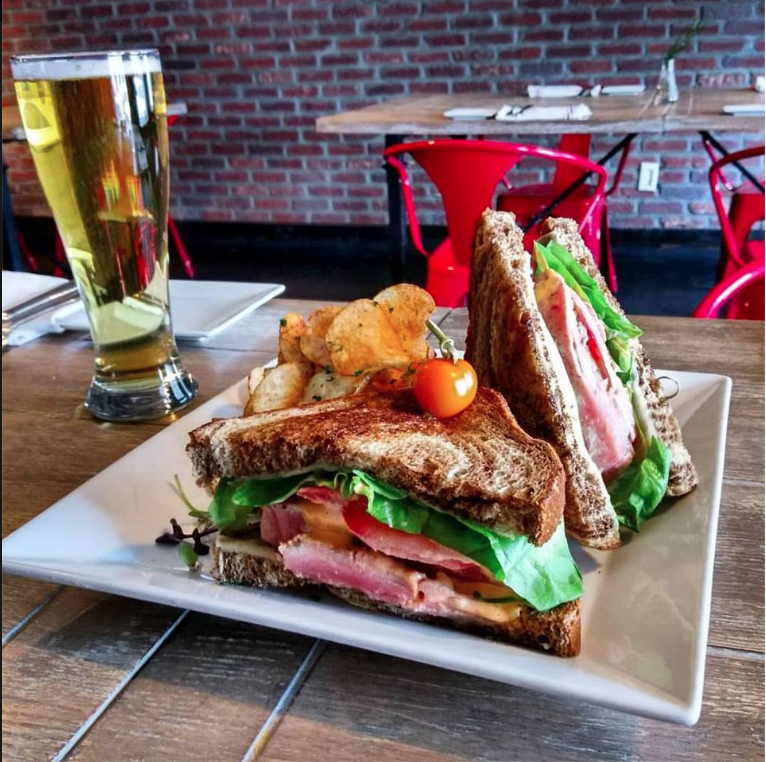 Brewology295 | restaurant | 295 Montauk Hwy, Eastport, NY 11941, USA | 6318016221 OR +1 631-801-6221