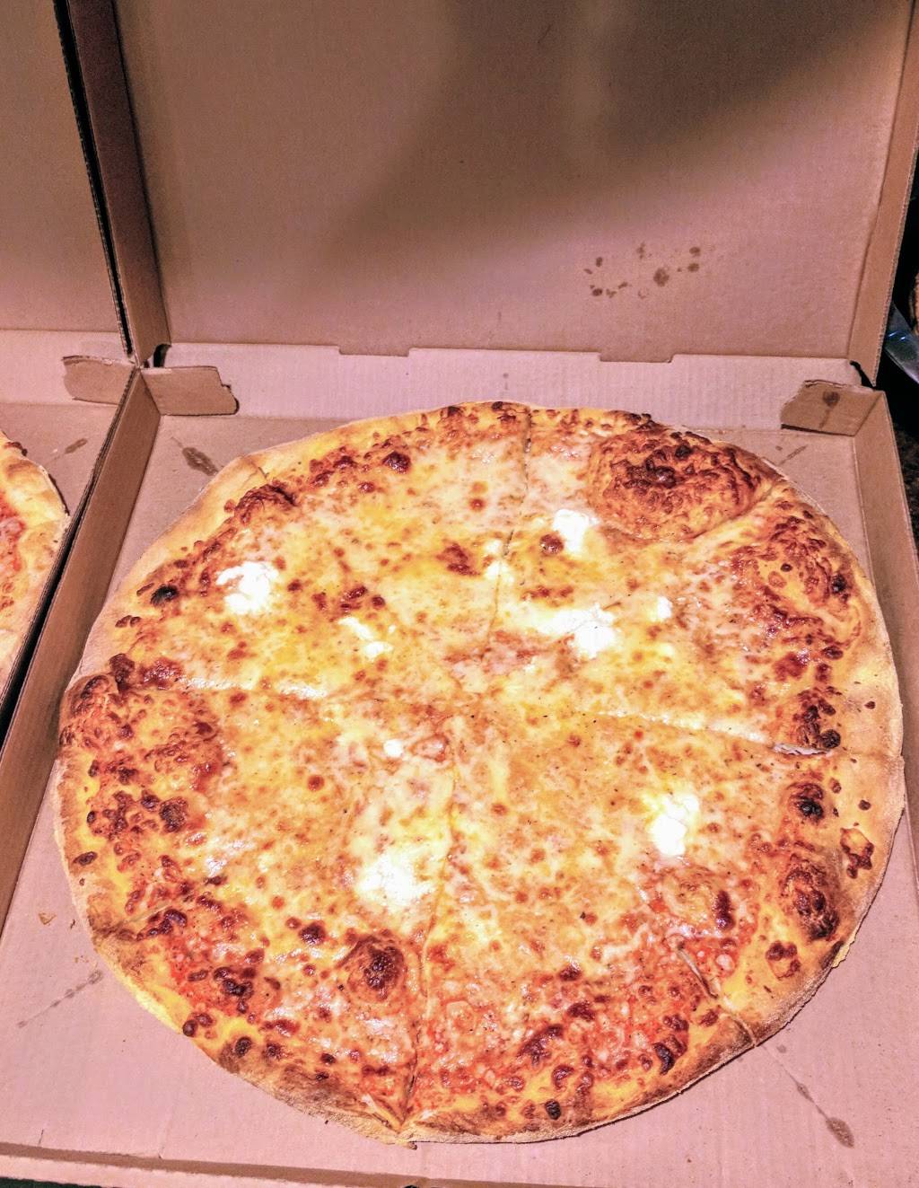 Suppas Pizza & Subs | restaurant | 94 University Ave, Lowell, MA 01854, USA | 9789703961 OR +1 978-970-3961