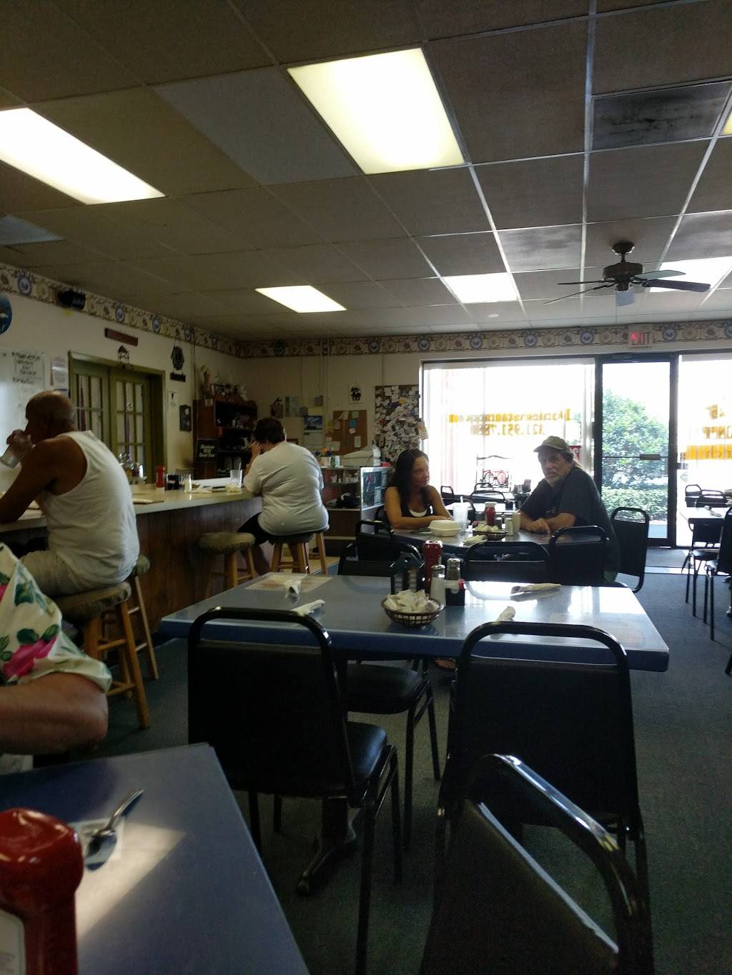 Dotties Restaurant | restaurant | 5275 Babcock St NE, Palm Bay, FL 32905, USA | 3219517880 OR +1 321-951-7880