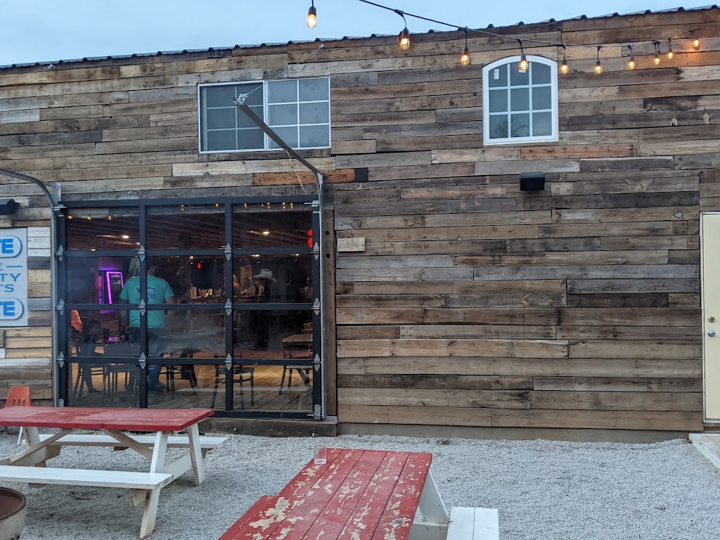 The Lumber Shack | restaurant | 1859 Tim Holt Dr, Harrah, OK 73045, USA | 4053479176 OR +1 405-347-9176