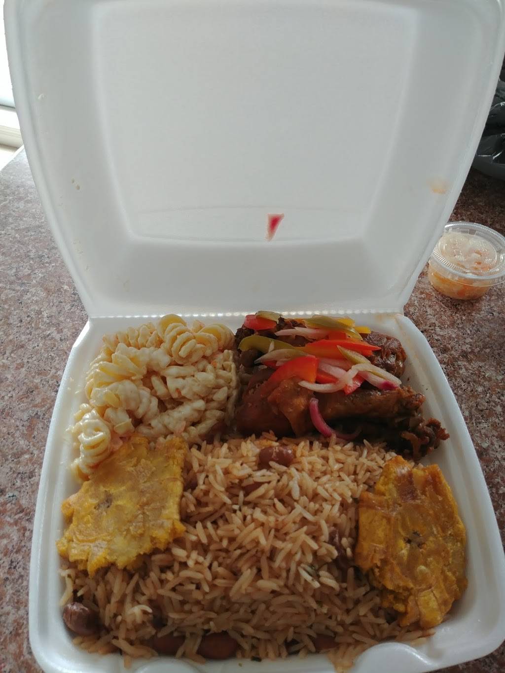 Cary Express | restaurant | 3484 Chemin Gascon, Terrebonne, QC J6X 4J1, Canada | 4509682323 OR +1 450-968-2323