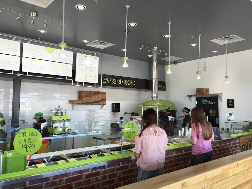 urban bricks pizza | restaurant | 10650 Culebra Rd, San Antonio, TX 78251, USA | 2106801111 OR +1 210-680-1111