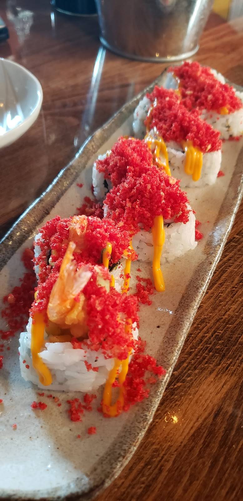 El Pez Kitchen & Sushi | restaurant | 3404 Palm Ave, San Diego, CA 92154, USA | 6196003161 OR +1 619-600-3161