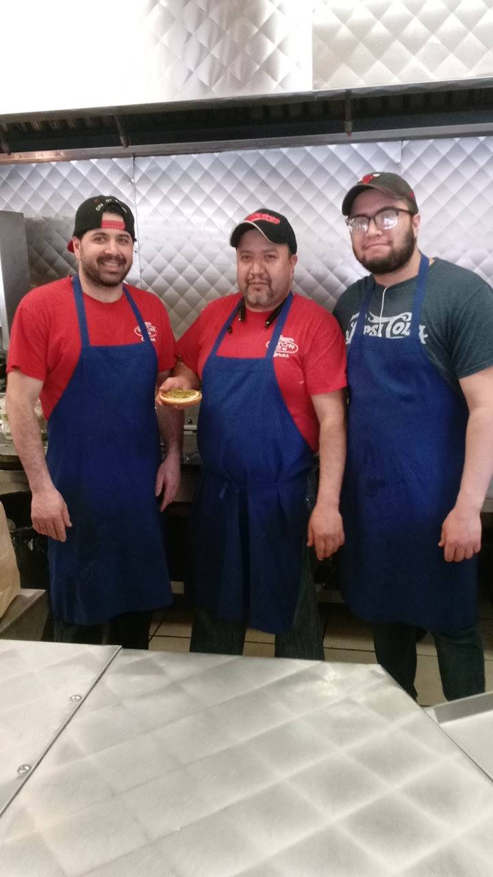 Super Star & Gyros | restaurant | 2923 Chicago Rd, South Chicago Heights, IL 60411, USA | 7087090165 OR +1 708-709-0165