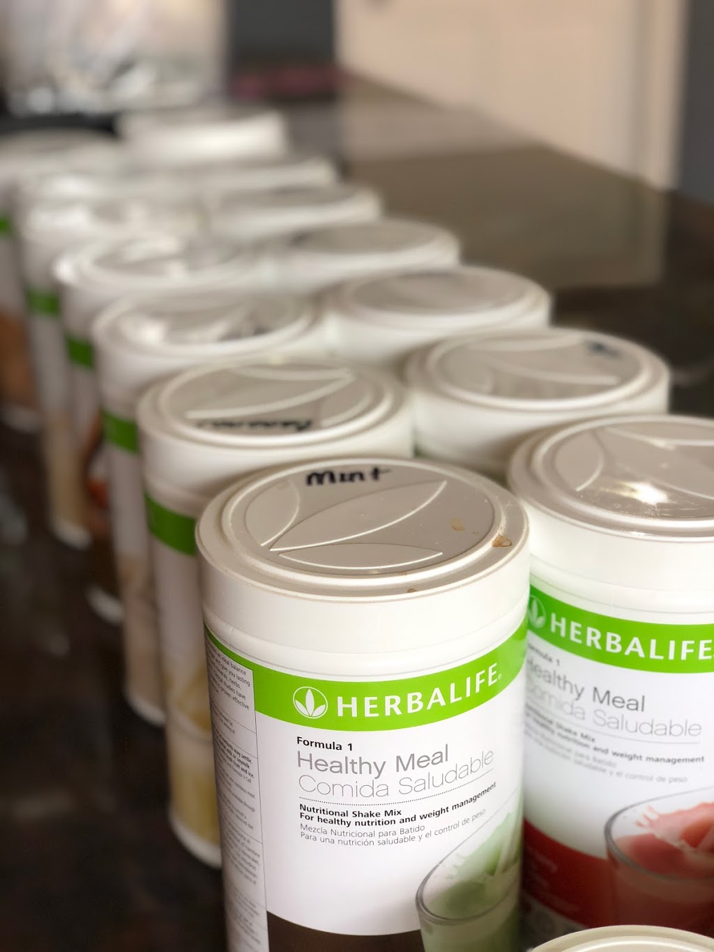 Downtown Willoughby Nutrition | restaurant | 37918 Vine St, Willoughby, OH 44094, USA | 4409944830 OR +1 440-994-4830