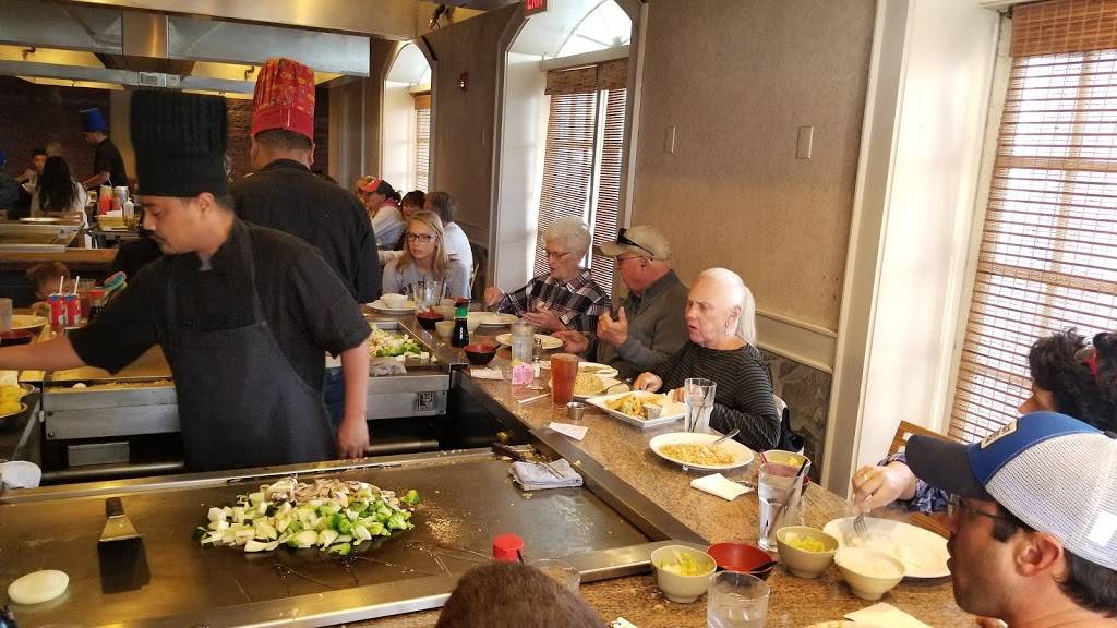 Hiras | restaurant | 15202 W 119th St, Olathe, KS 66062, USA | 9137801118 OR +1 913-780-1118