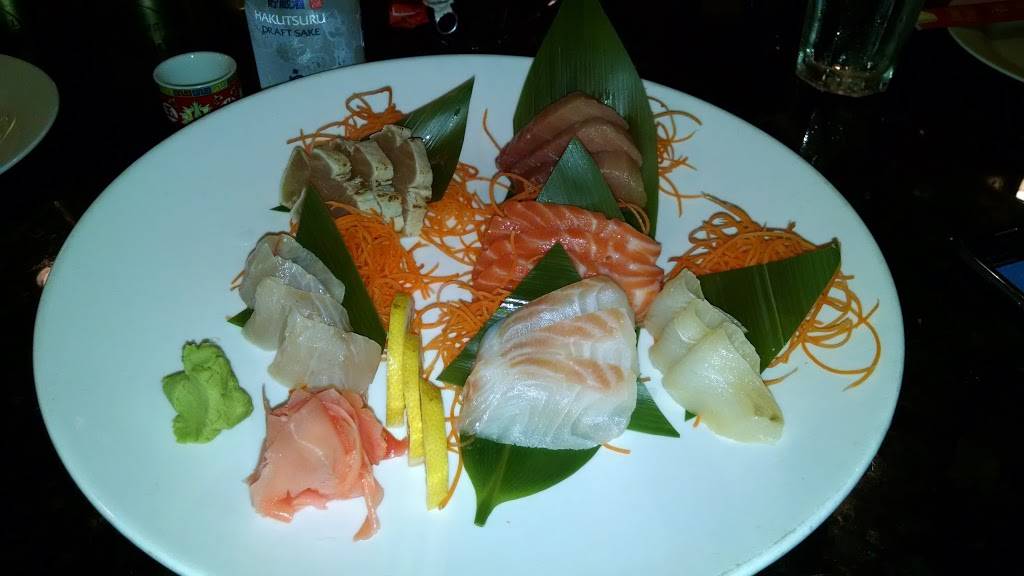 TOMO Sushi & Hibachi Restaurant | night club | 1293 W 9th St, Cleveland, OH 44113, USA | 2166964444 OR +1 216-696-4444