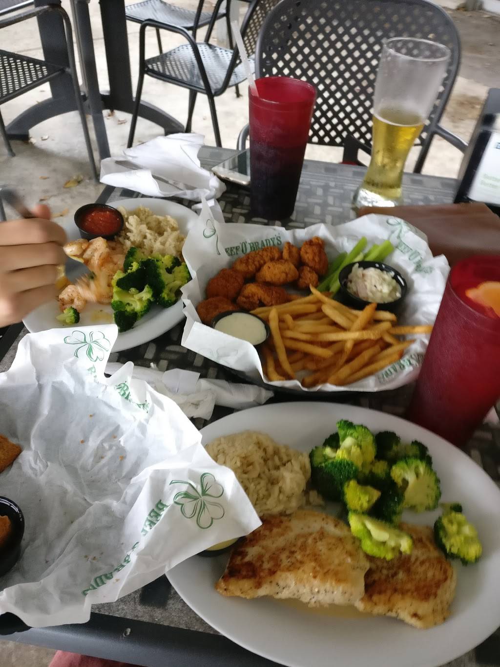 Beef O Bradys | restaurant | 145 Oyster Creek Dr, Lake Jackson, TX 77566, USA | 9792859580 OR +1 979-285-9580