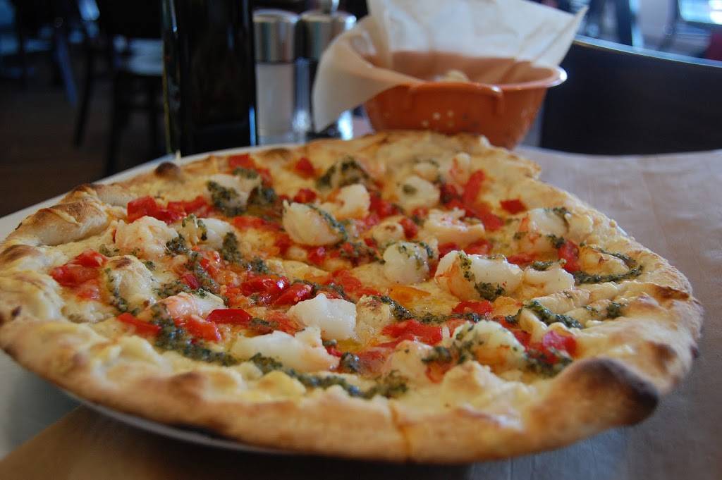 Flour Restaurant | night club | 34205 Chagrin Blvd, Moreland Hills, OH 44022, USA | 2164643700 OR +1 216-464-3700