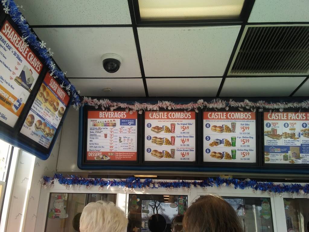 White Castle | restaurant | 211 Roosevelt Rd, Maywood, IL 60153, USA | 7083452621 OR +1 708-345-2621