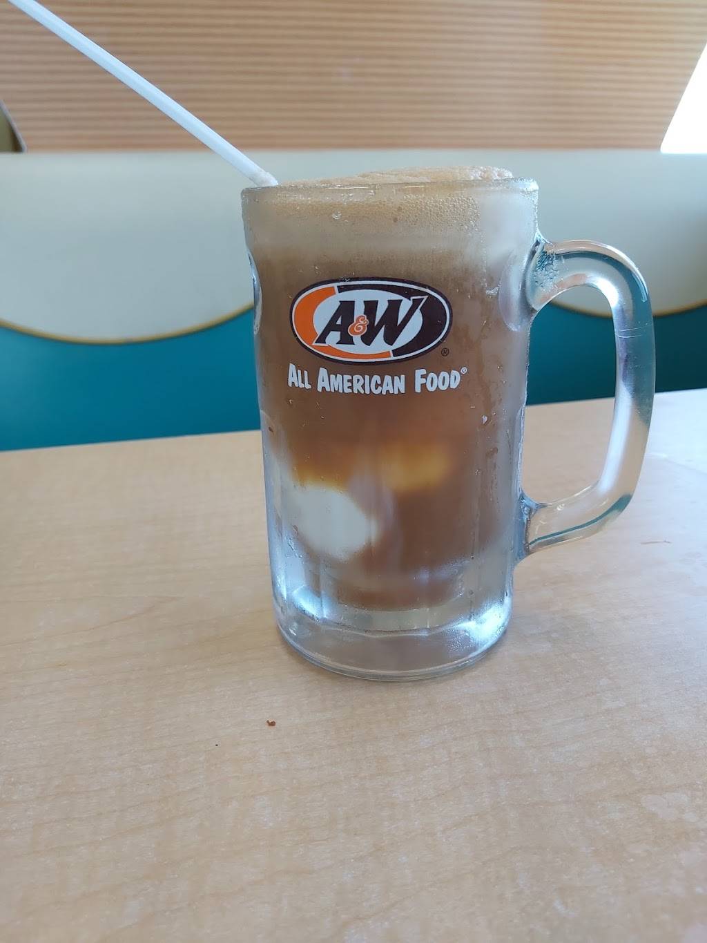 Long John Silvers | restaurant | 6860 NW 83 Terrace, Kansas City, MO 64152, USA | 8167464710 OR +1 816-746-4710