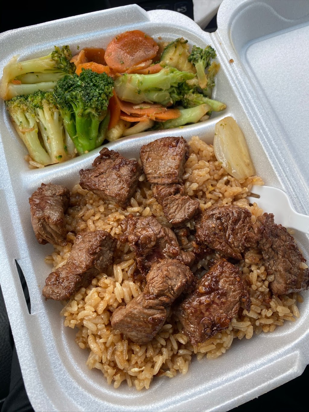 Hibachi on Wheels | restaurant | 284 S Military Trail, West Palm Beach, FL 33415, USA | 5612230290 OR +1 561-223-0290