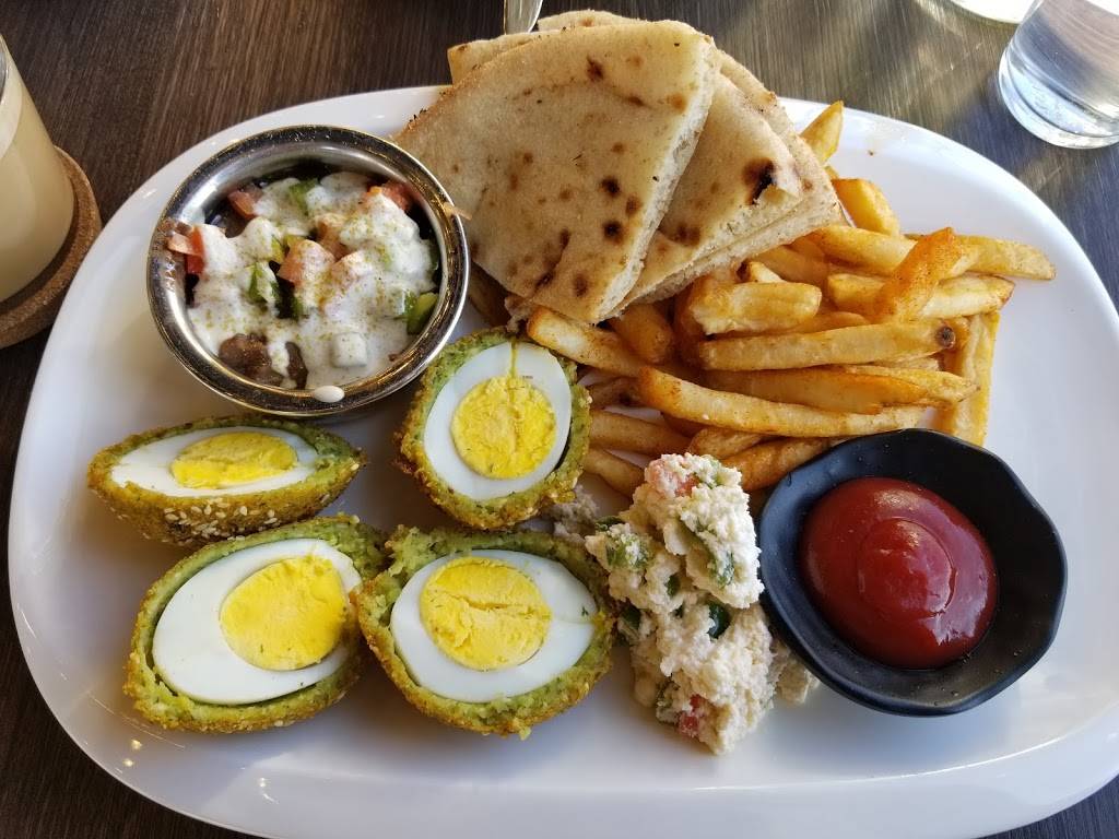 Masrawy Fine Egyptian Catering/ Masrawy Kitchen | restaurant | 2275 Britannia Rd W Units 1, Mississauga, ON L5M 2G6, Canada | 9055429516 OR +1 905-542-9516