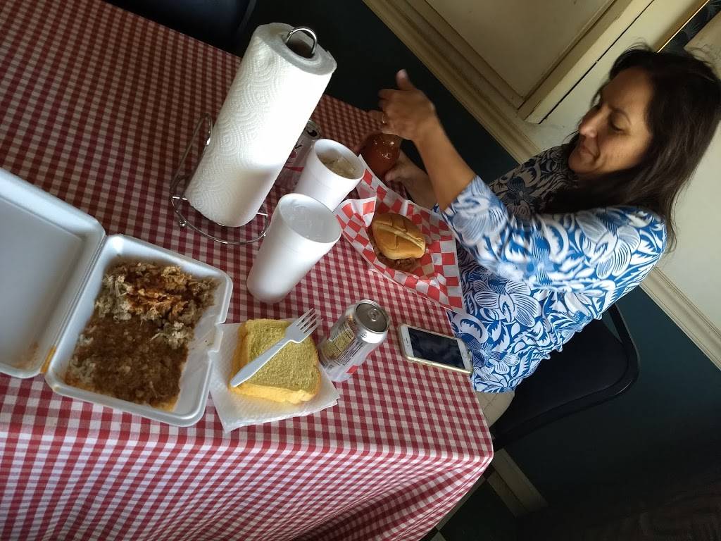 Freemans Bar-B-Que | restaurant | 1060 Sand Bar Ferry Rd, Beech Island, SC 29842, USA | 8038271623 OR +1 803-827-1623